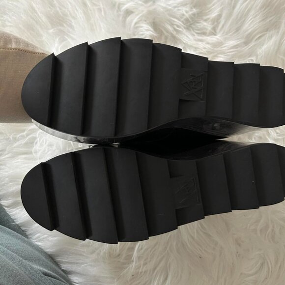 YRU customized cloud platforms - Picture 7 of 8